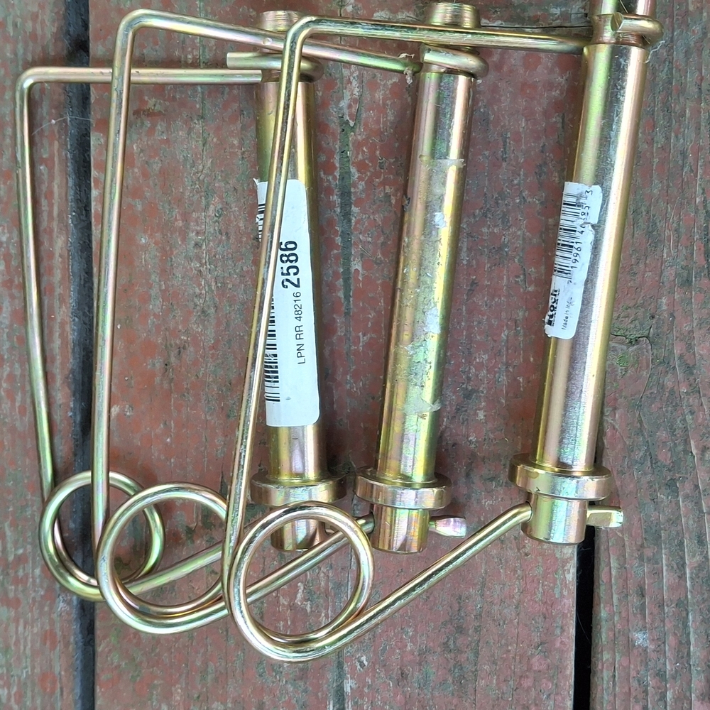 Gold Hitch Pin Lock Handle